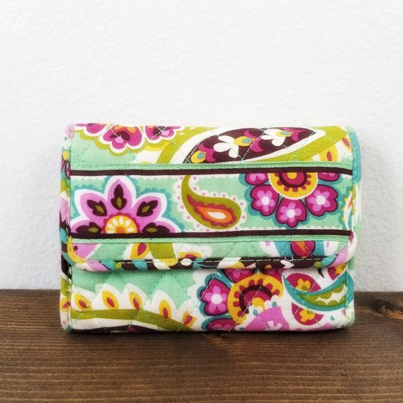 Vera Bradley Handbags - Vera Bradley Sea-foam Pink Paisley Wallet